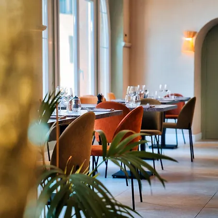 Les Palmiers Szálloda 3*