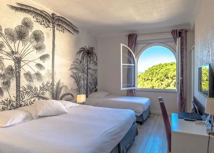 Les Palmiers 3* Sainte-Maxime