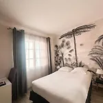 Les Palmiers Szálloda 3*