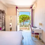 Les Palmiers 3* Sainte-Maxime