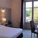 Les Palmiers Szálloda