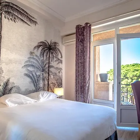 Les Palmiers Szálloda 3*