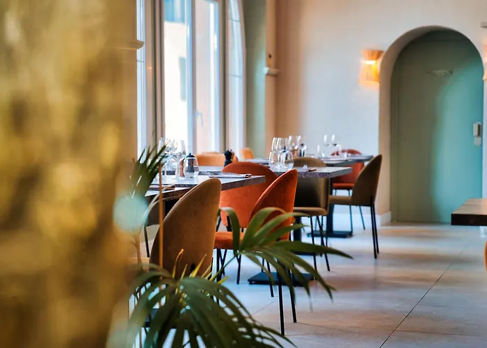 Les Palmiers Hotell 3*