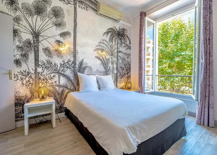 Les Palmiers Hotel 3*