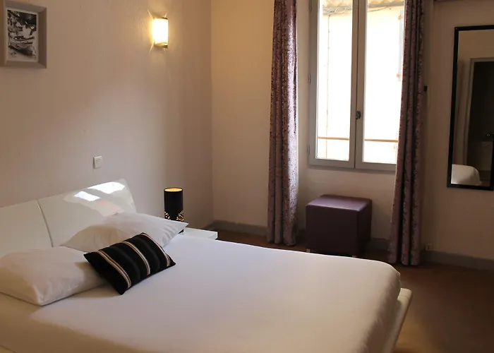 Les Palmiers Hotell 3*